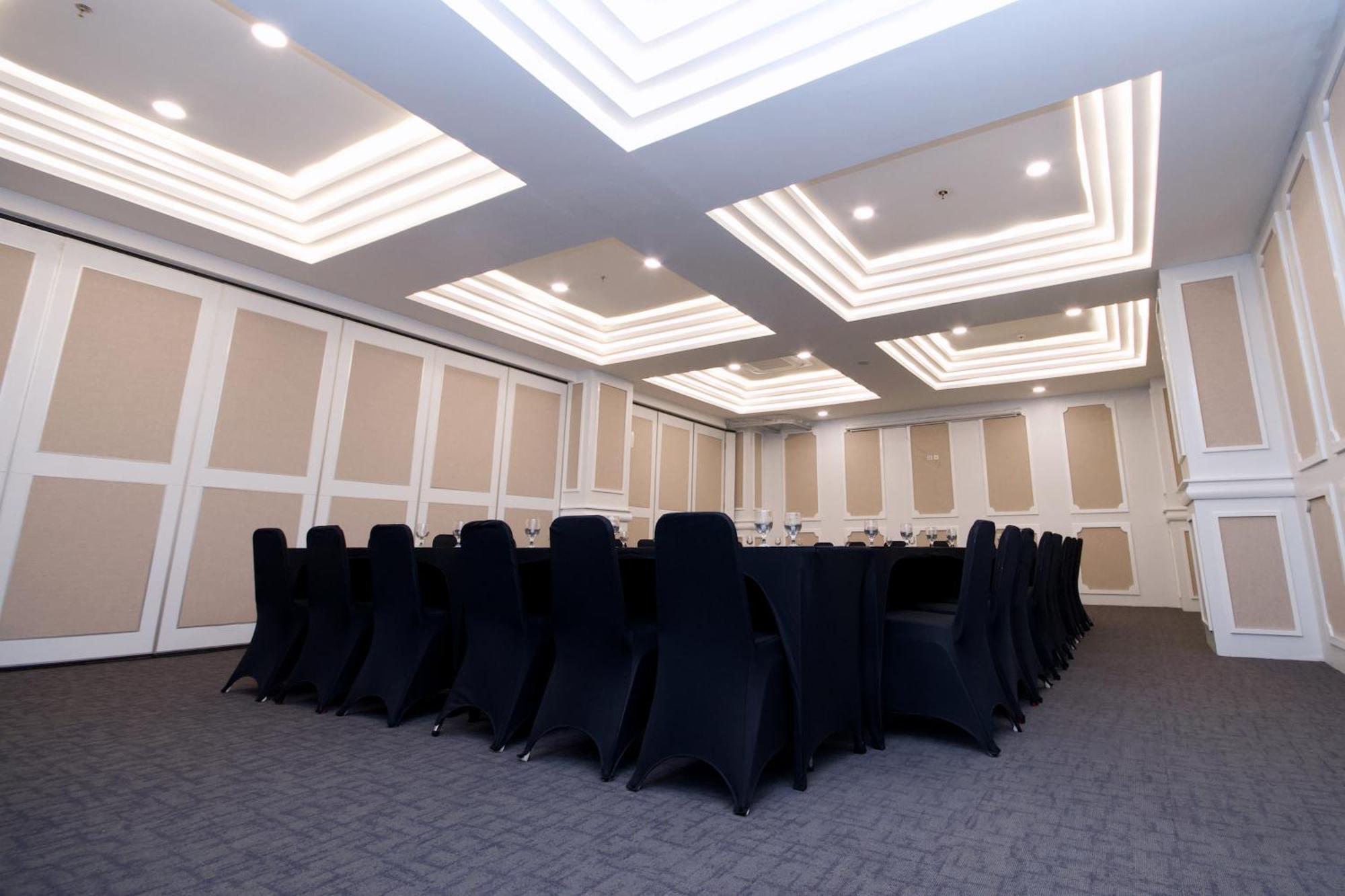 Grand Permata Hijau Hotel Sukabumi Ngoại thất bức ảnh