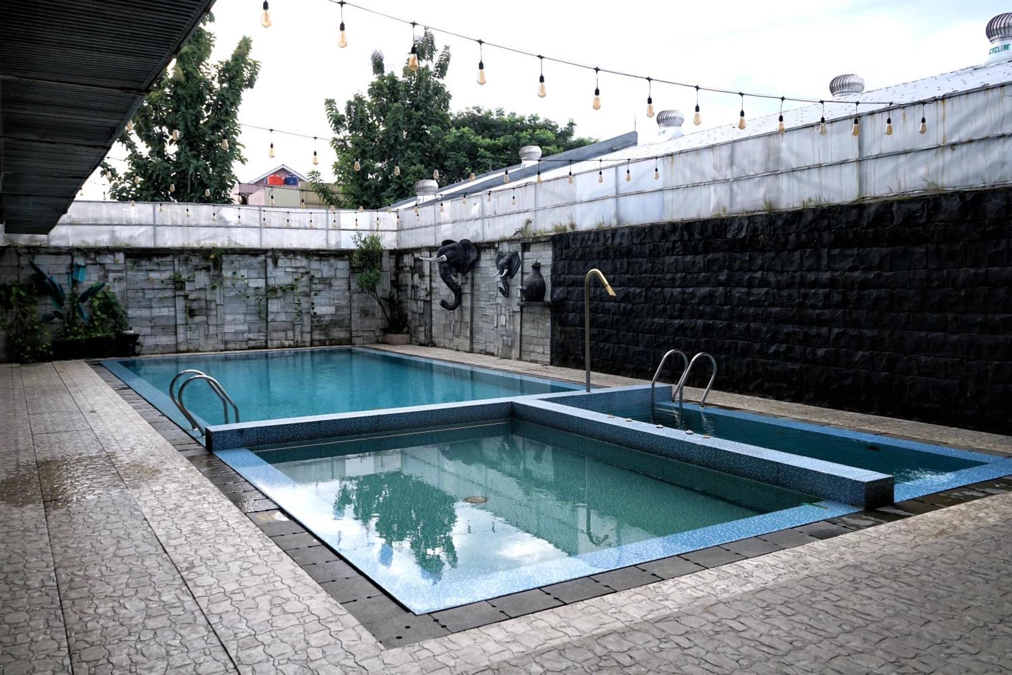 Grand Permata Hijau Hotel Sukabumi Ngoại thất bức ảnh