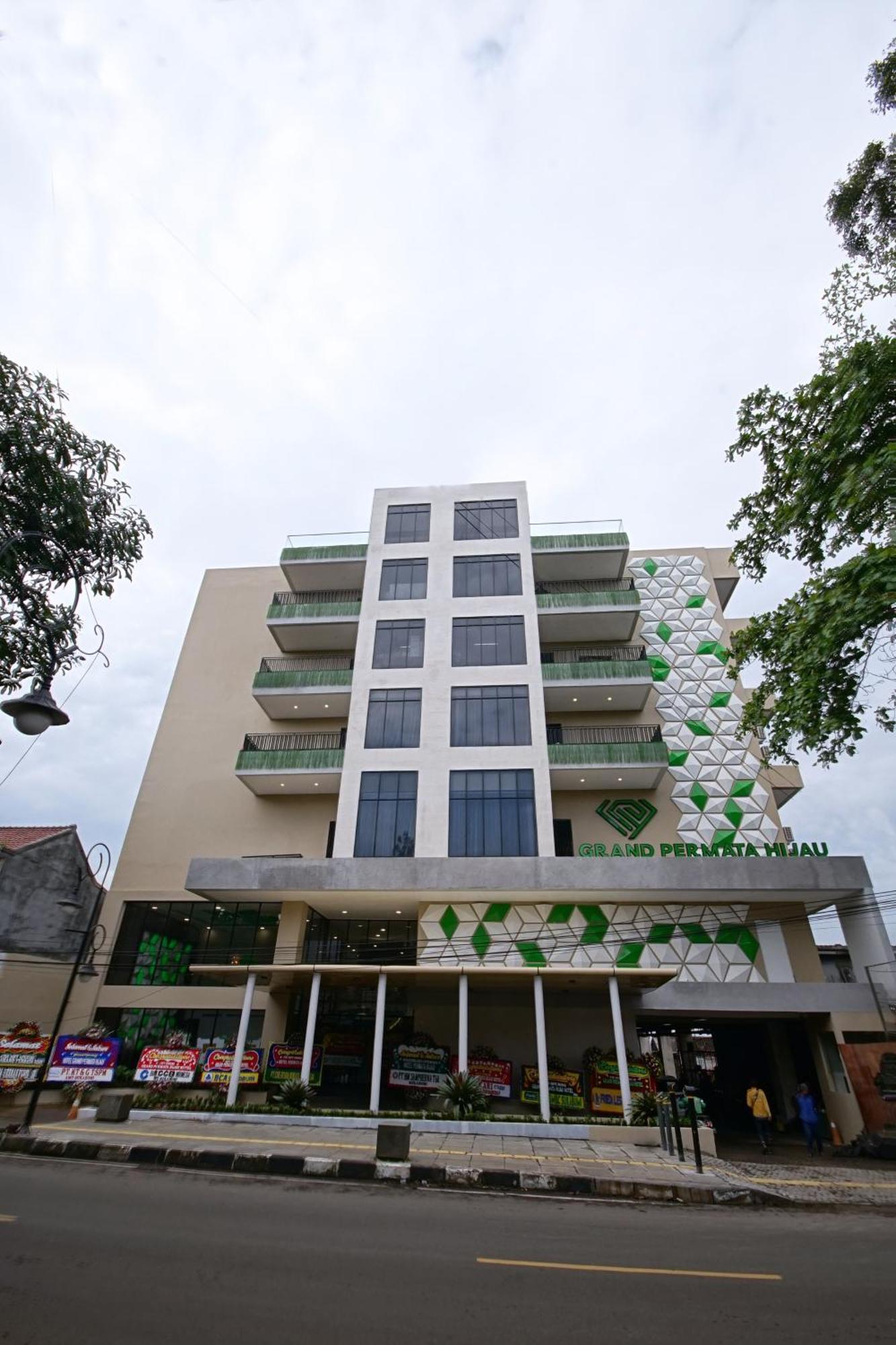 Grand Permata Hijau Hotel Sukabumi Ngoại thất bức ảnh