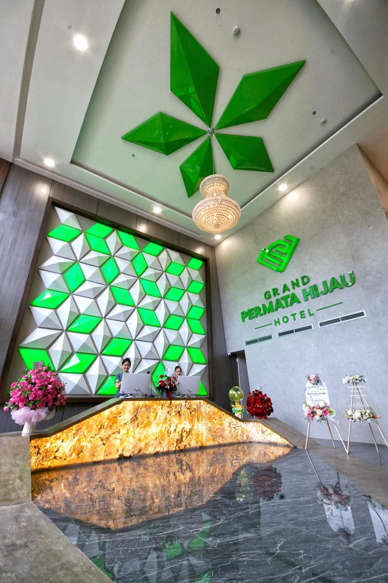 Grand Permata Hijau Hotel Sukabumi Ngoại thất bức ảnh